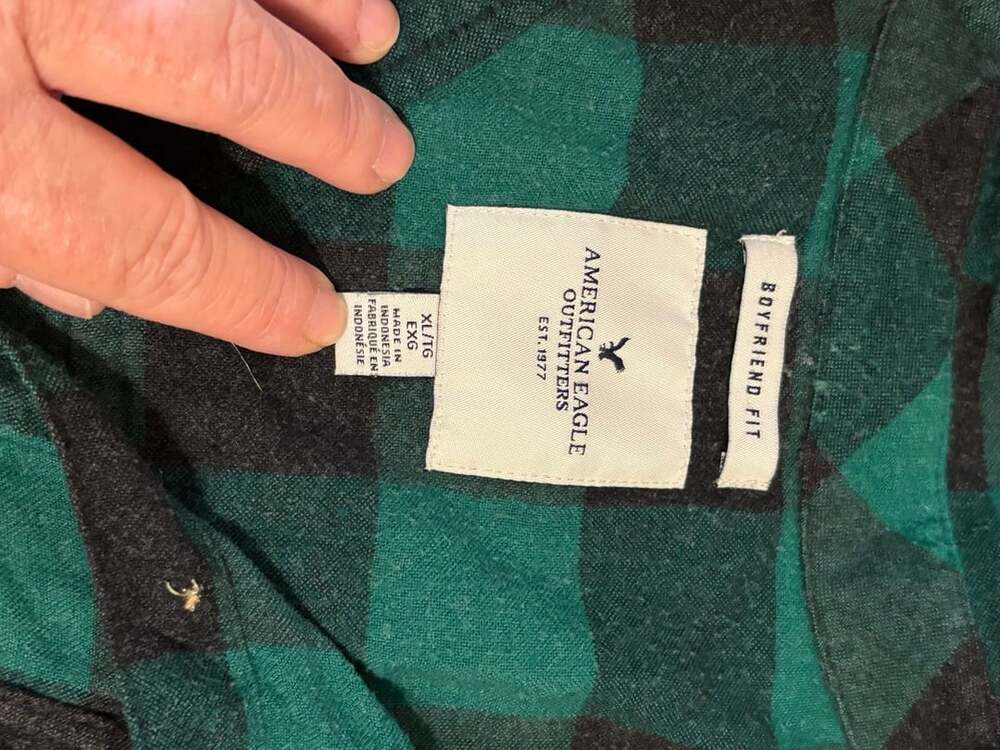 American Eagle Outfitters Green Black Plaid Boyfriend Fit Flannel Shirt XL - Picture 4 of 9